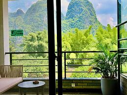Yangshuo Lijiang Island Riverside Resor