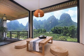 Yangshuo Lijiang Island Riverside Resor