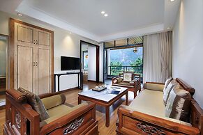 Yangshuo Lijiang Island Riverside Resor