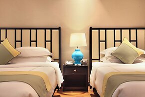 Yangshuo Lijiang Island Riverside Resor
