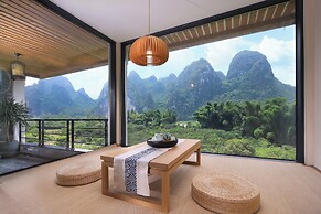 Yangshuo Lijiang Island Riverside Resor