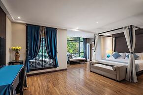 Yangshuo Lijiang Island Riverside Resor