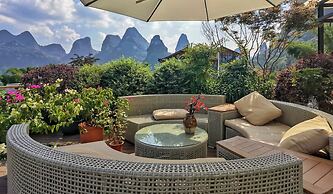 Yangshuo Lijiang Island Riverside Resor