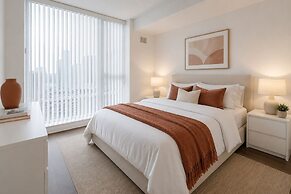 The Iceboat Luxe Stay