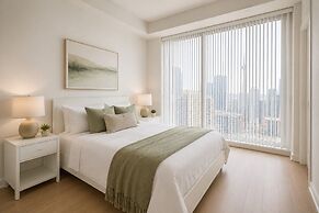Front West Urban Stay