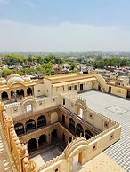 Mahal Khas Palace