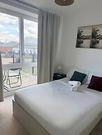One Bedroom West Midlands Retreat