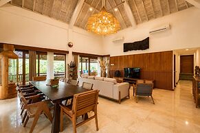 Petra Villa by Dhananjaya Hospitality