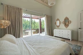 Apex Executive Apartments - Port