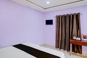 Premium Lakhi Guest House