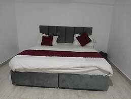 Hotel UER Expressway