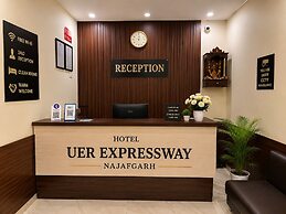 Hotel UER Expressway