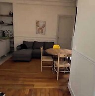 2bdr/4p Apartment Near Batignolles