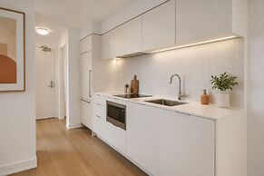 Harbourfront Prime Suites