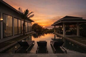 Luxurious 4BR Villa With Pool Gym Sauna Workspace