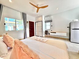 Harmonia Residence Naiharn Phuket