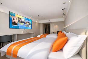 New Golden Mountain Apartments