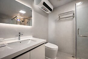 New Golden Mountain Apartments