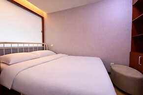 New Golden Mountain Apartments