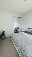 Modern 1BR With Breathtaking Views