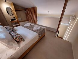 Elea Suites Adelianos Kampos