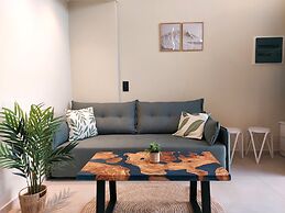 Elea Suites Adelianos Kampos