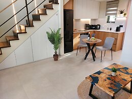 Elea Suites Adelianos Kampos