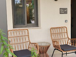 Elea Suites Adelianos Kampos
