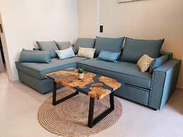 Elea Suites Adelianos Kampos