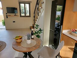 Elea Suites Adelianos Kampos