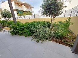 Elea Suites Adelianos Kampos