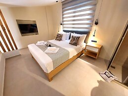 Elea Suites Adelianos Kampos