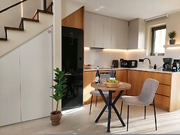 Elea Suites Adelianos Kampos
