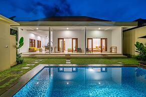 Lasterra Villa