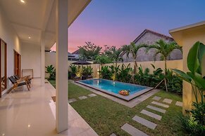 Lasterra Villa