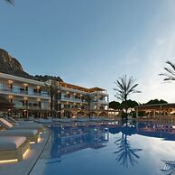 Pefkian Ethos Hotel & Suites