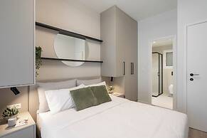 Luxury Design Apartment in Pagrati