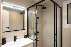 Luxury Design Apartment in Pagrati
