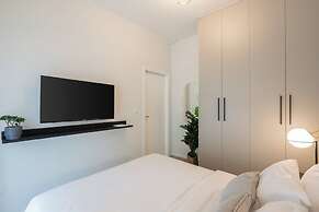 Luxury Design Apartment in Pagrati