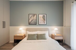 Luxury Design Apartment in Pagrati