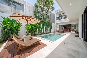 Lindt Villa