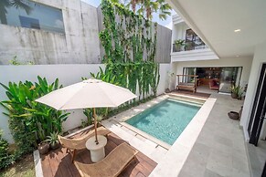 Lindt Villa