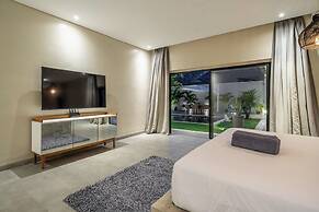 Lotus Villa