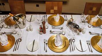 Reata Apartment Hotel