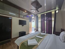 Dev Bhumi Resort