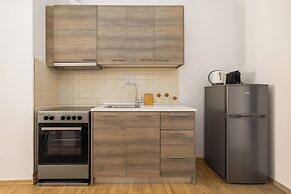 Ourania Lofts and Suites