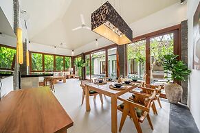 Mimosa villa