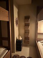 3bed Apartment- Garden, Private Pool, Free Parking