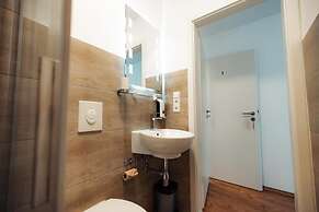 Hotel Three Corners