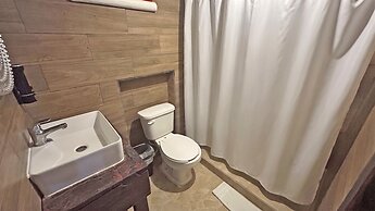 Hotel Real Maya
